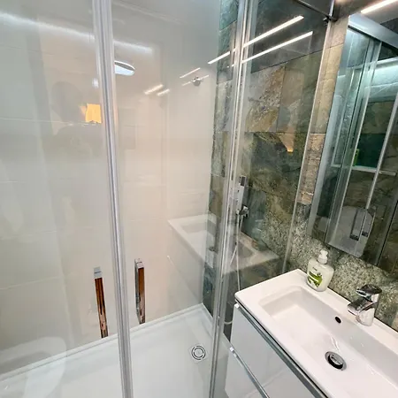 Moderno En Abrigos Appartement